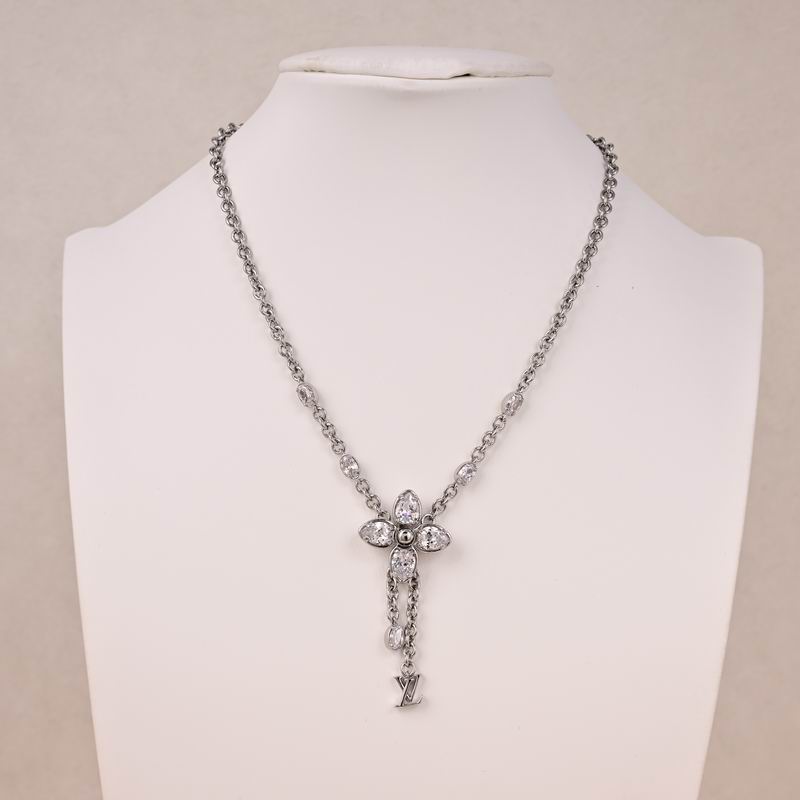 LV Necklace 12yxx153
